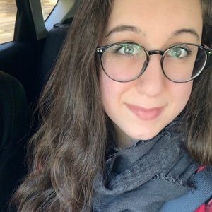 🍍Meet your Posher, Briana!